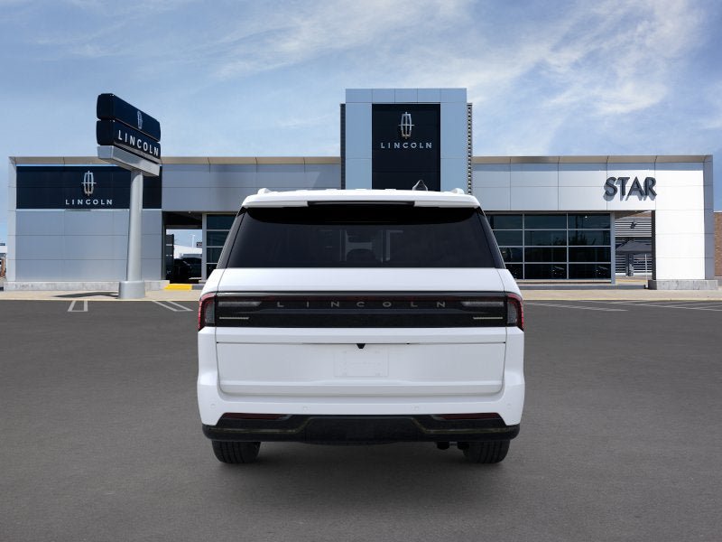 New 2026 Lincoln Navigator L Reserve AWD/4WD image 5