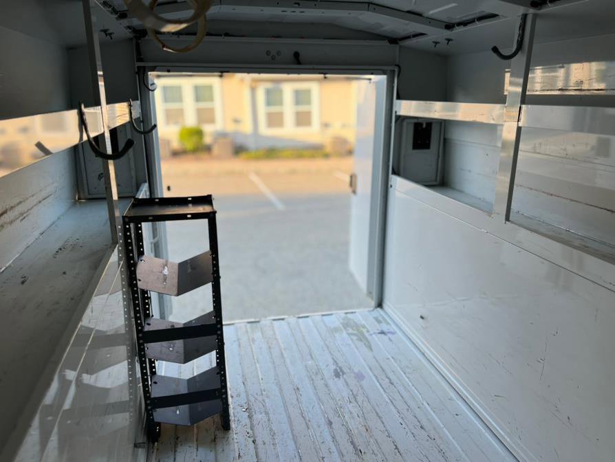 Used 2023 Ford E-350 and Econoline 350 Super Duty w/ Power Windows & Locks Group image 31