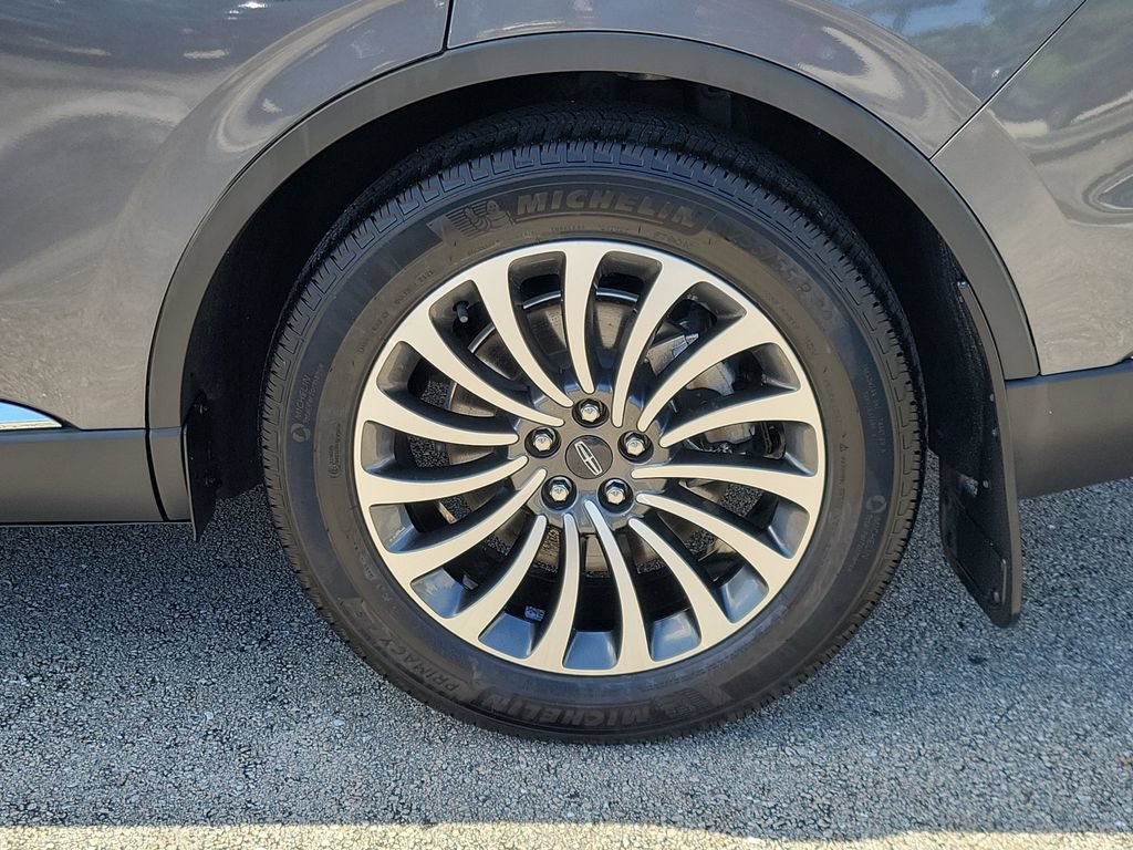 Certified 2022 Lincoln Aviator Reserve w/ Equipment Group 201A RWD image 5