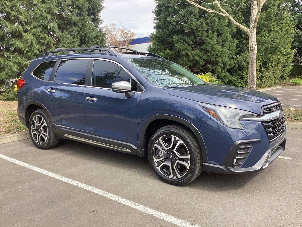 Used 2023 Subaru Ascent Touring image 11