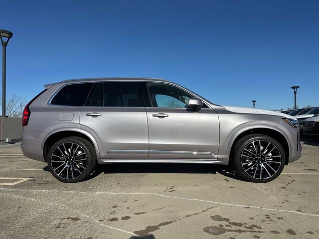 New 2026 Volvo XC90 B6 Plus w/ Protection Package image 8
