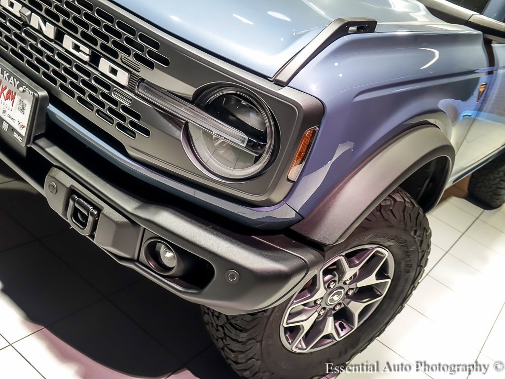 Used 2023 Ford Bronco Badlands image 8