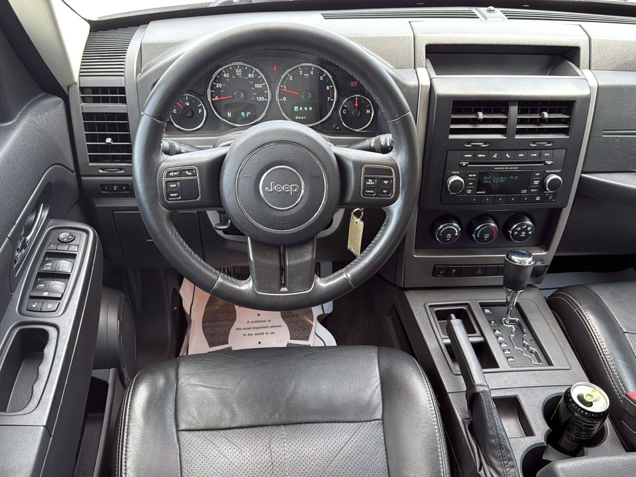 Used 2012 Jeep Liberty Sport RWD image 30