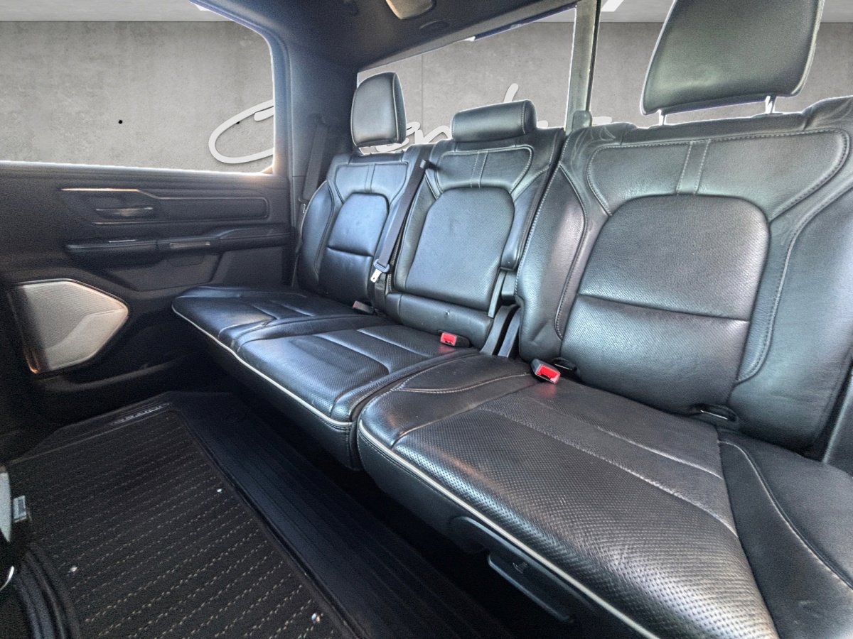 Used 2020 RAM 1500 Limited w/ Black Appearance Package image 27