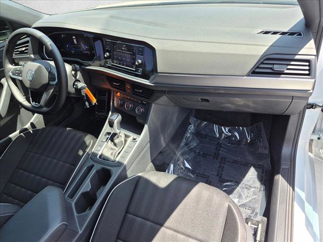 Used 2024 Volkswagen Jetta Sport FWD image 19