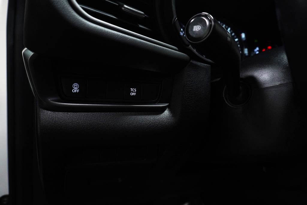 Used 2021 MAZDA CX-30 FWD 2.5 S w/ Select Package image 19