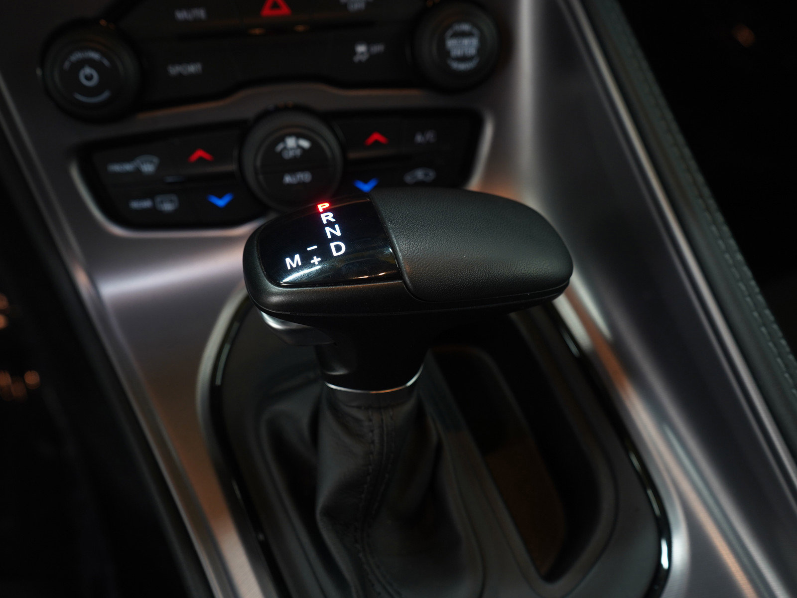 Used 2023 Dodge Challenger SXT w/ Blacktop Package image 20