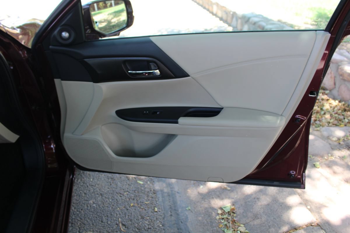 Used 2013 Honda Accord EX-L image 16