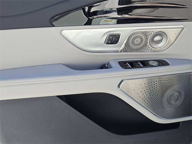 New 2026 Lincoln Nautilus Reserve image 23