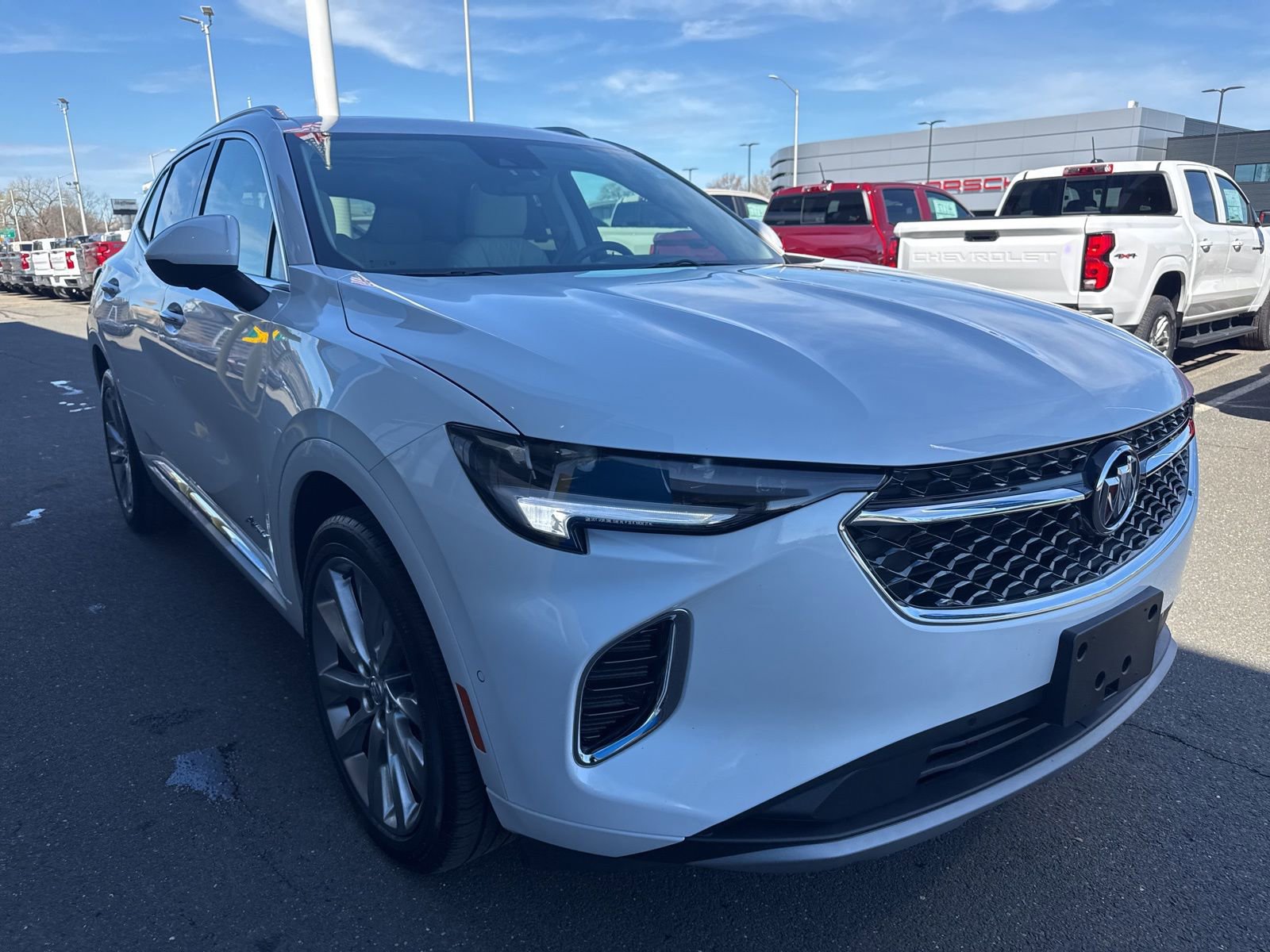 Used 2023 Buick Envision Avenir image 4