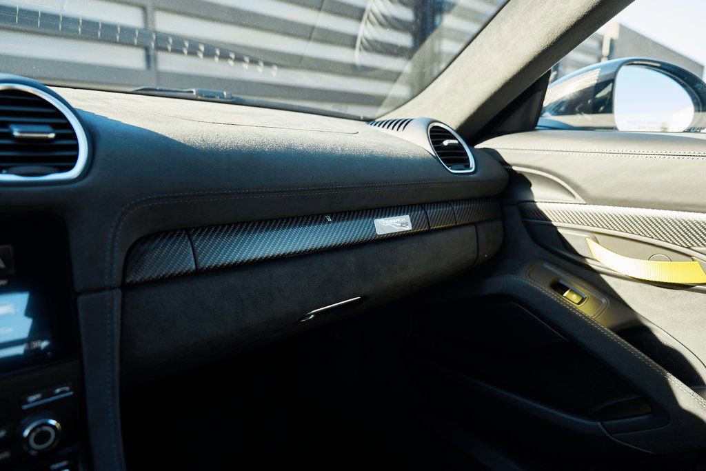 Used 2025 Porsche 718 Cayman GT4 RS w/ Weissach Package image 64