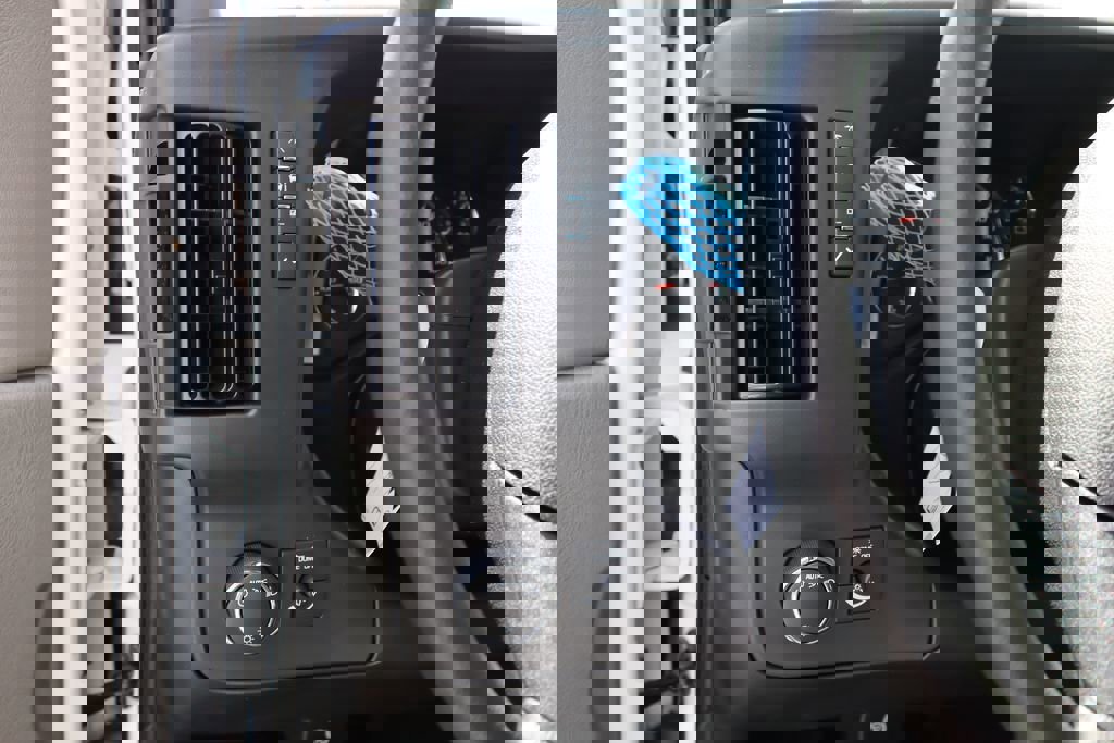 New 2025 GMC Savana 2500 w/ Driver Convenience Package image 9