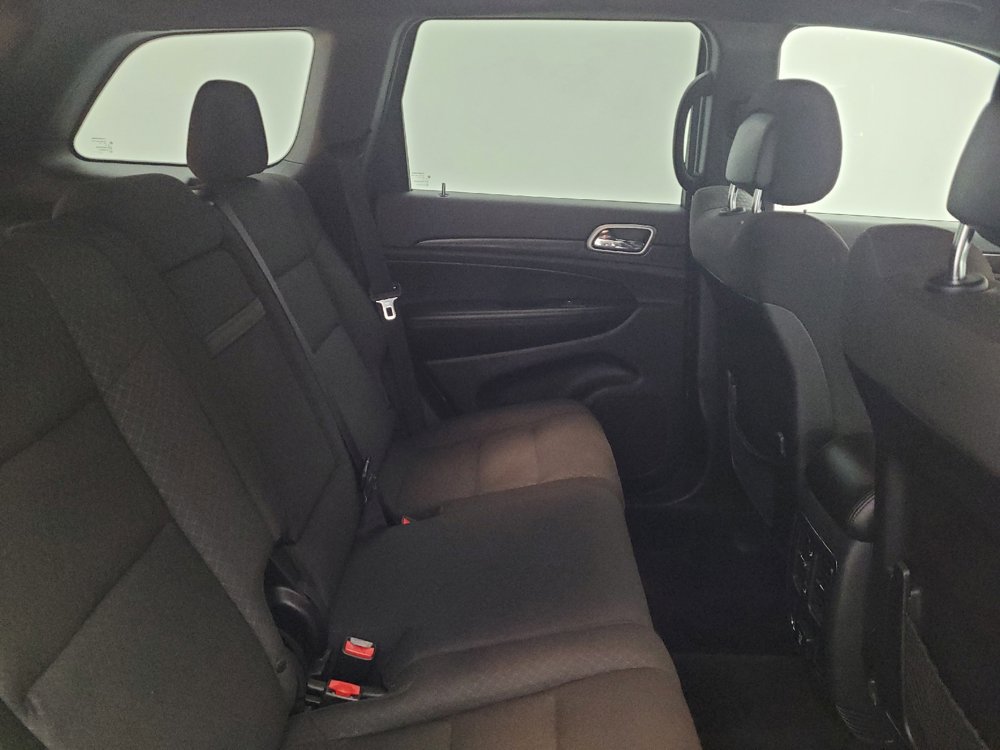 Used 2018 Jeep Grand Cherokee Laredo AWD/4WD image 19