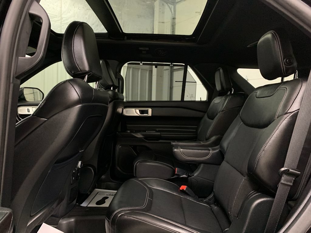Used 2020 Ford Explorer ST w/ ST Street Pack AWD/4WD image 21