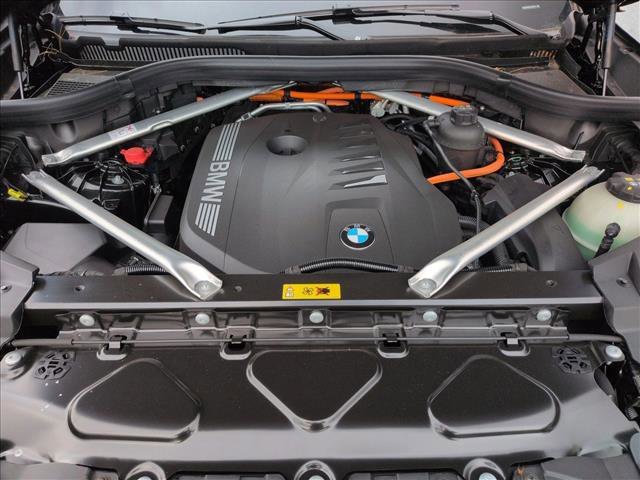 New 2026 BMW X5 xDrive50e w/ M Sport Package image 17