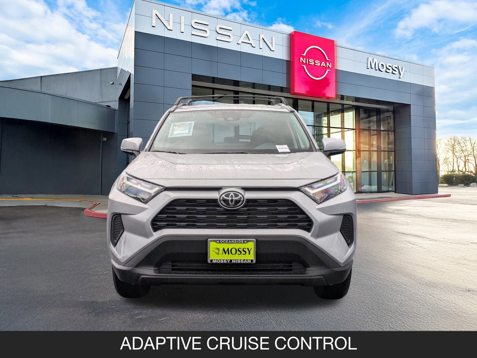 Used 2025 Toyota RAV4 XLE image 4