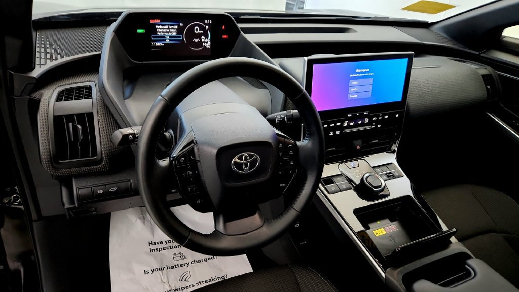 Certified 2024 Toyota bZ4X AWD w/ Weather Package image 33