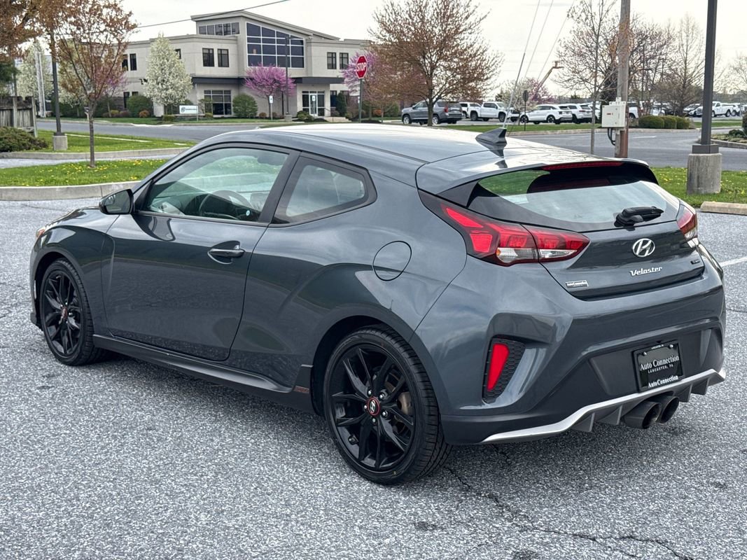 Used 2019 Hyundai Veloster Turbo R-Spec FWD image 6