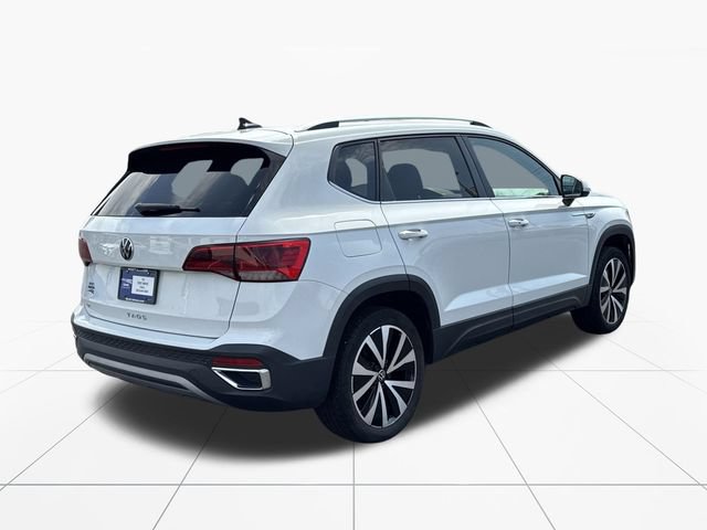 Used 2024 Volkswagen Taos SE FWD image 6