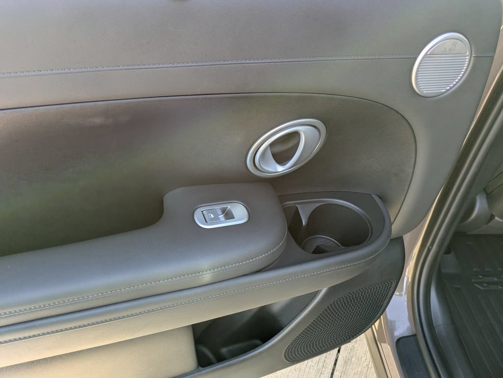 Used 2026 Hyundai Palisade SEL FWD image 12