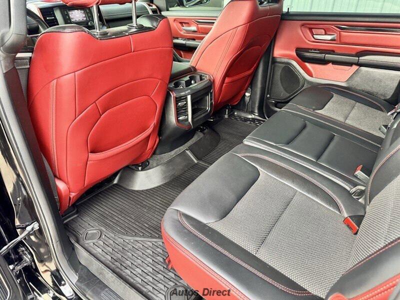 Used 2021 RAM 1500 Rebel AWD/4WD image 29