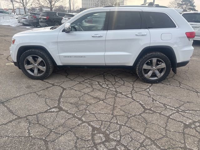 Used 2014 Jeep Grand Cherokee Limited w/ Trailer Tow Group IV image 16