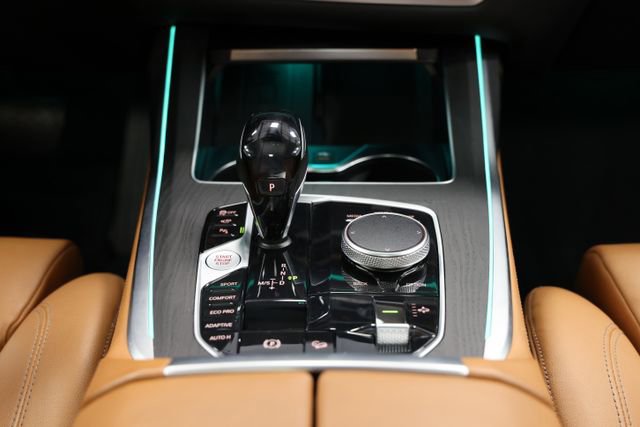 Used 2022 BMW X7 xDrive40i w/ Premium Package image 26