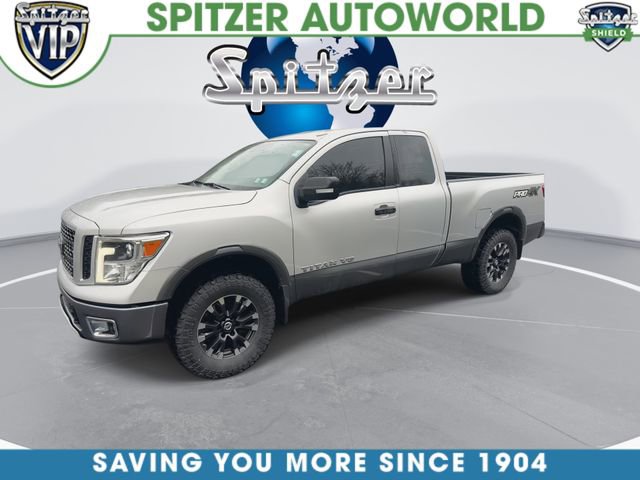 Used 2018 Nissan Titan PRO-4X image 4