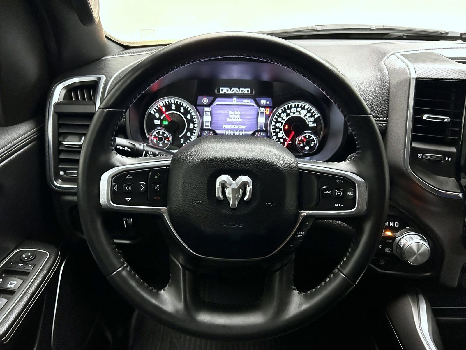 Used 2023 RAM 1500 Laramie image 11