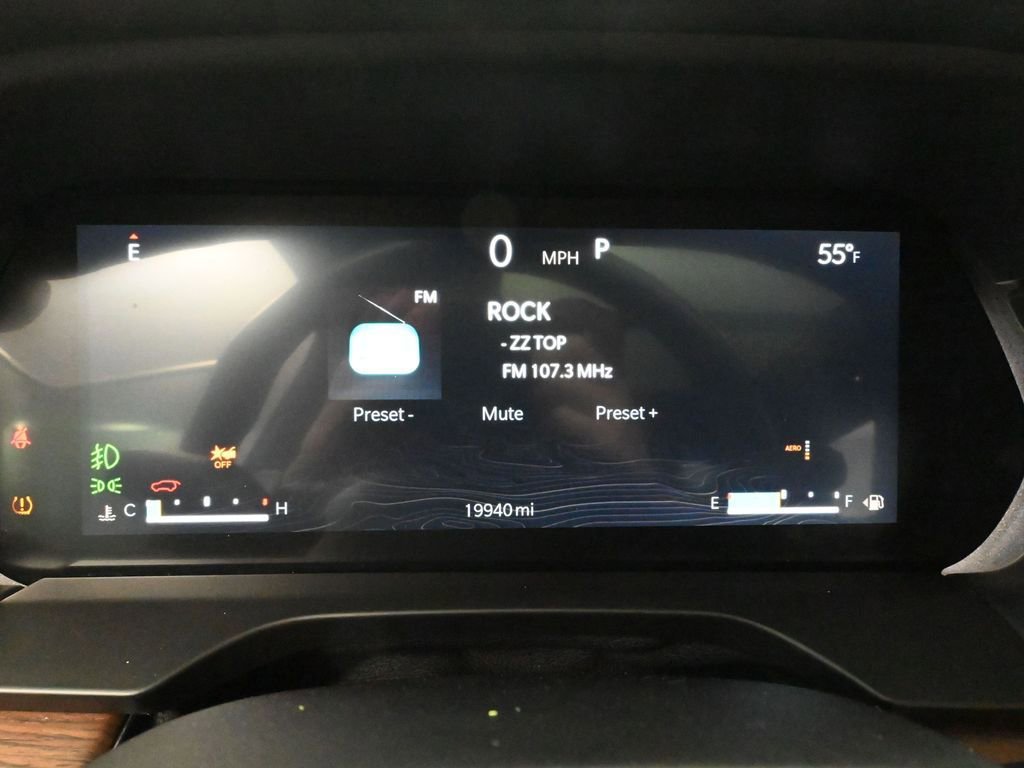 Used 2021 Jeep Grand Cherokee L Summit w/ Luxury Tech Group V image 33