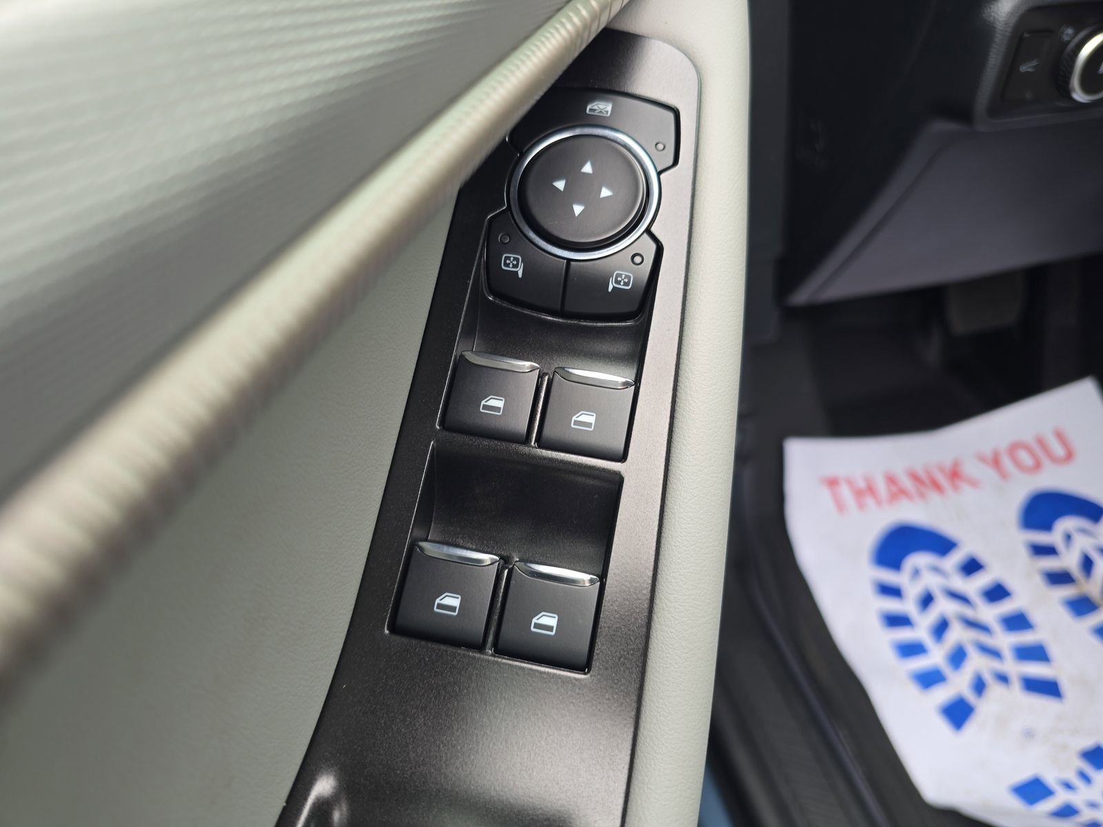 New 2026 Ford Explorer Active w/ Active Comfort Package image 13