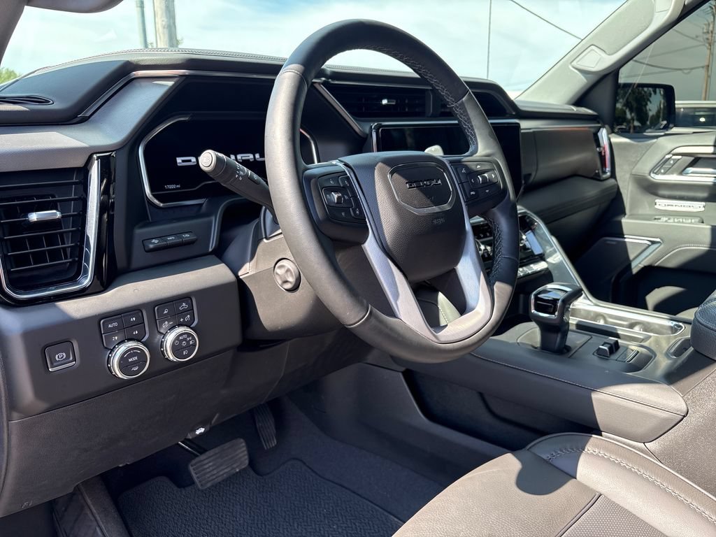 Used 2024 GMC Sierra 1500 Denali w/ Denali Reserve Package AWD/4WD image 16