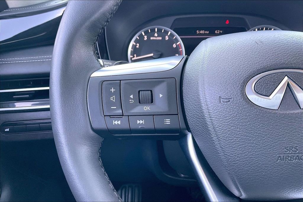 Used 2025 INFINITI QX60 Pure FWD image 17