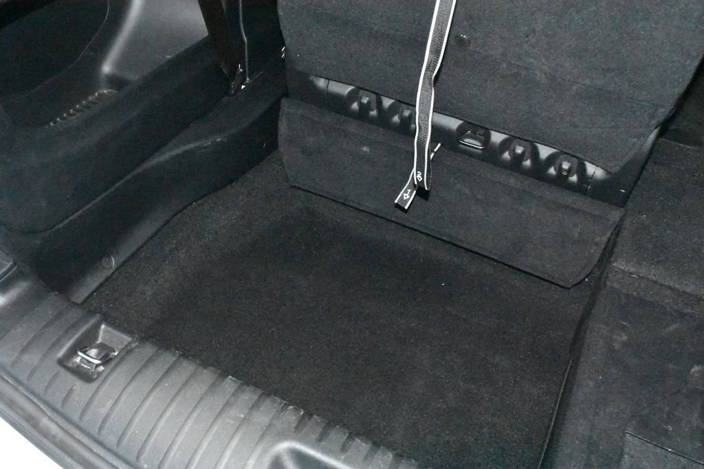 Used 2025 Chrysler Pacifica Select image 32