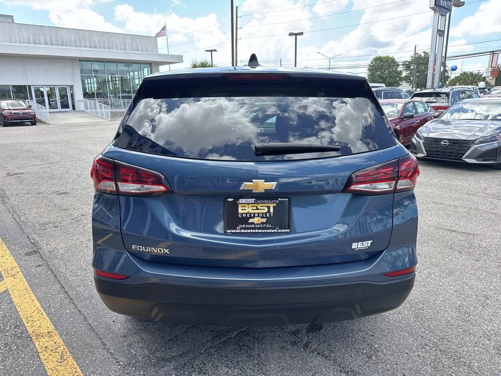 Used 2024 Chevrolet Equinox LS w/ LS Convenience Package FWD image 7