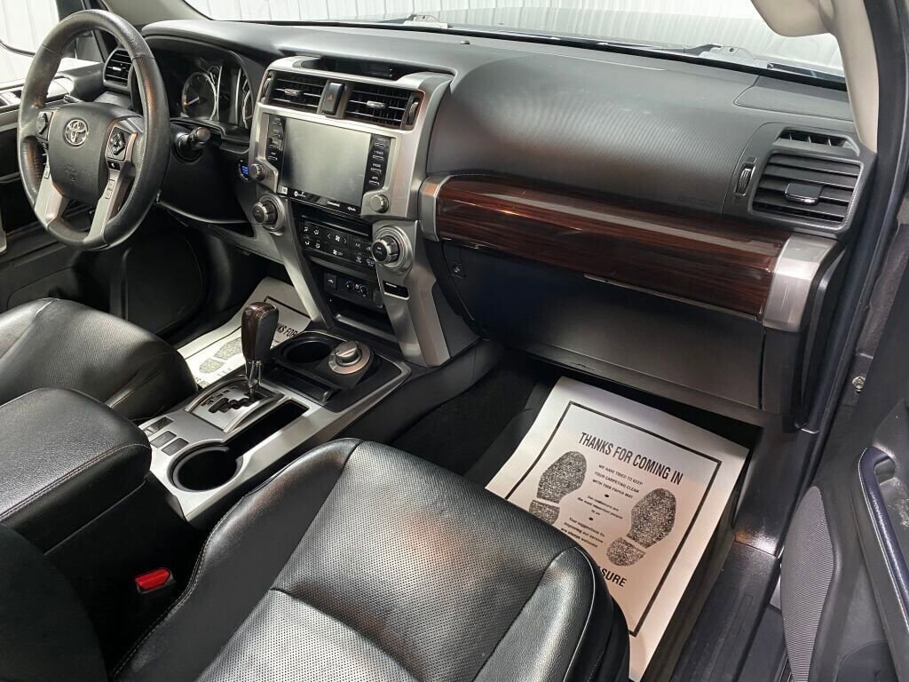 Used 2021 Toyota 4Runner Limited image 3