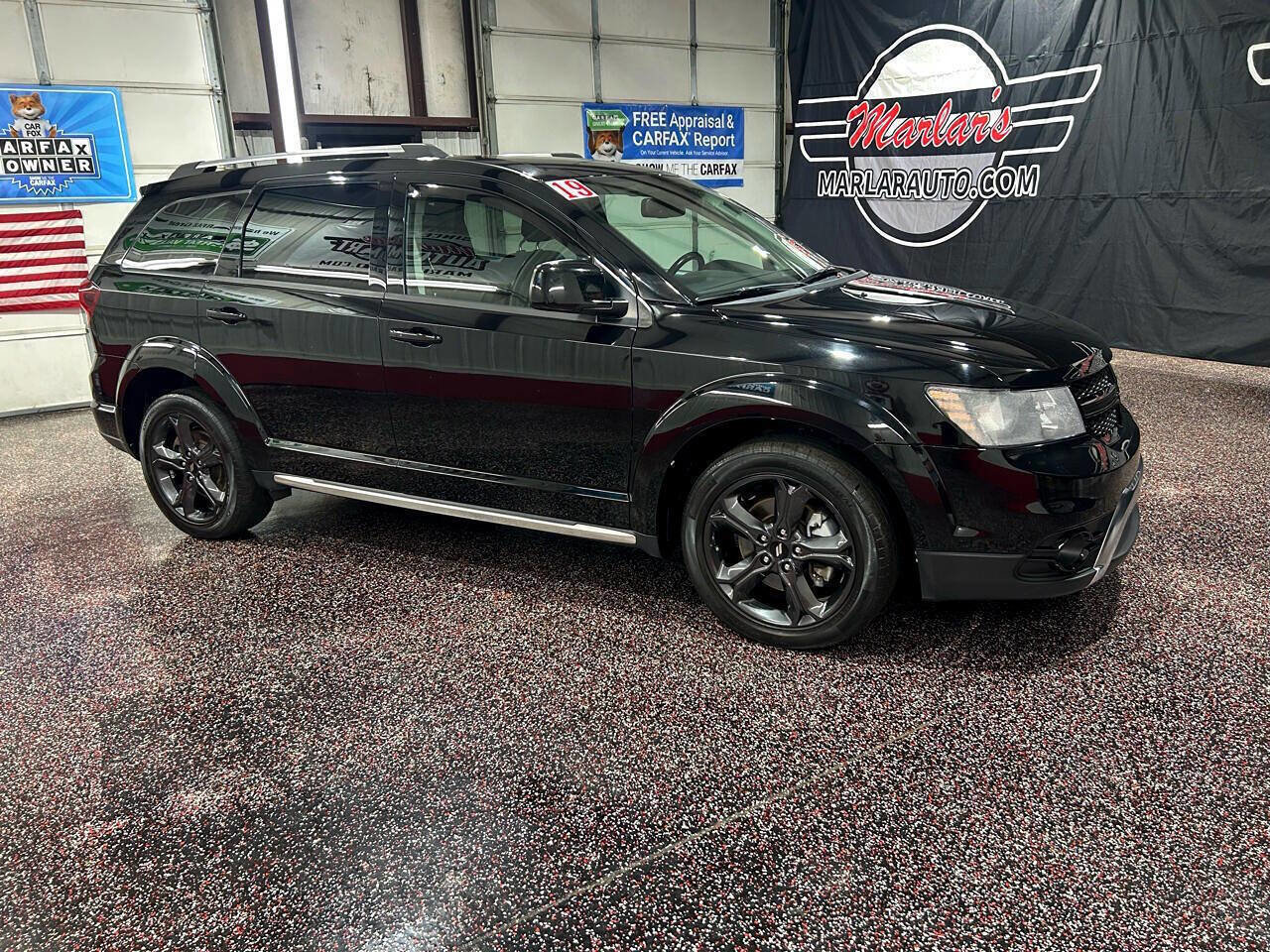 Used 2019 Dodge Journey Crossroad w/ Navigation Group image 2