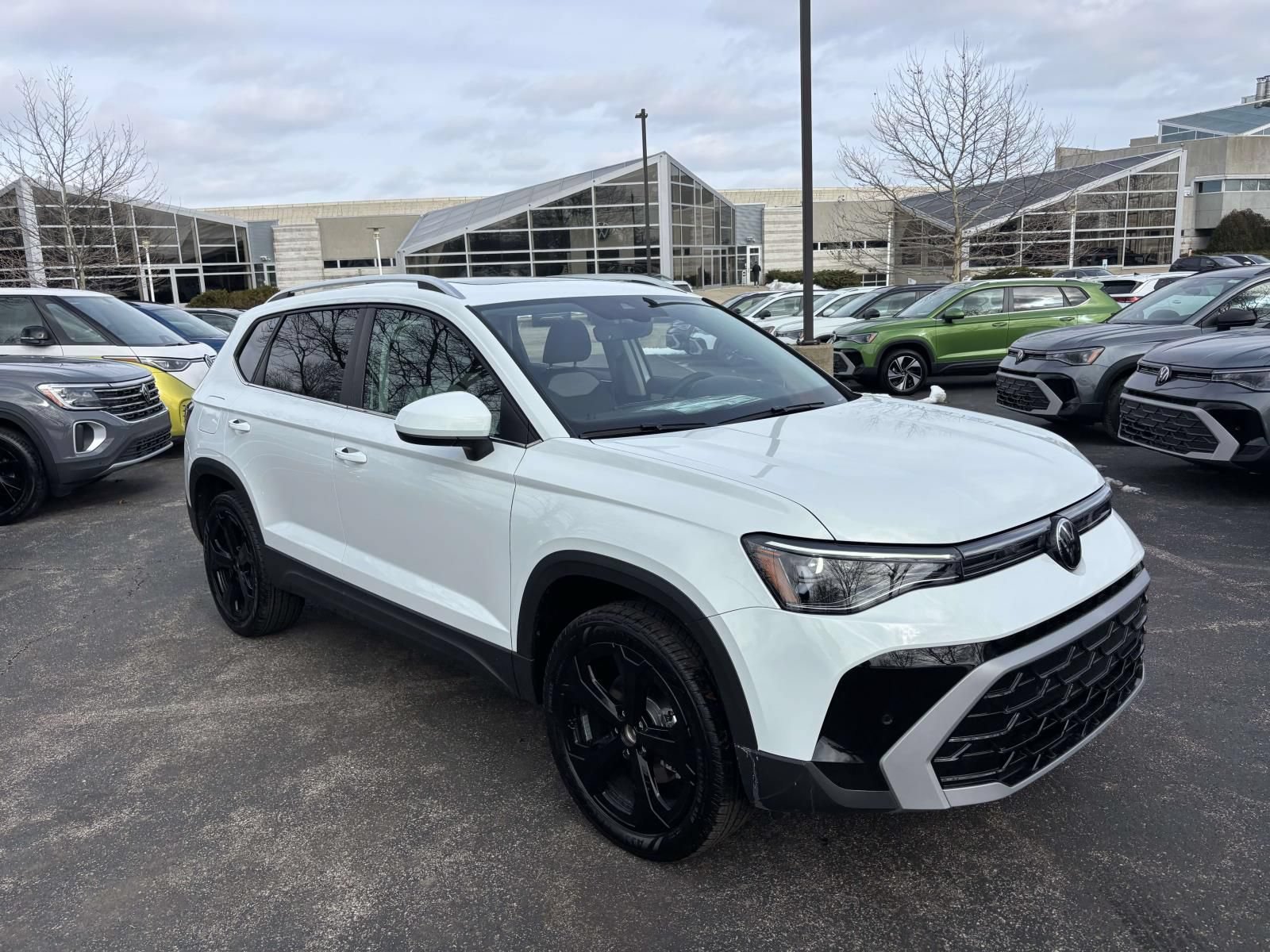 New 2026 Volkswagen Taos SEL AWD/4WD image 1
