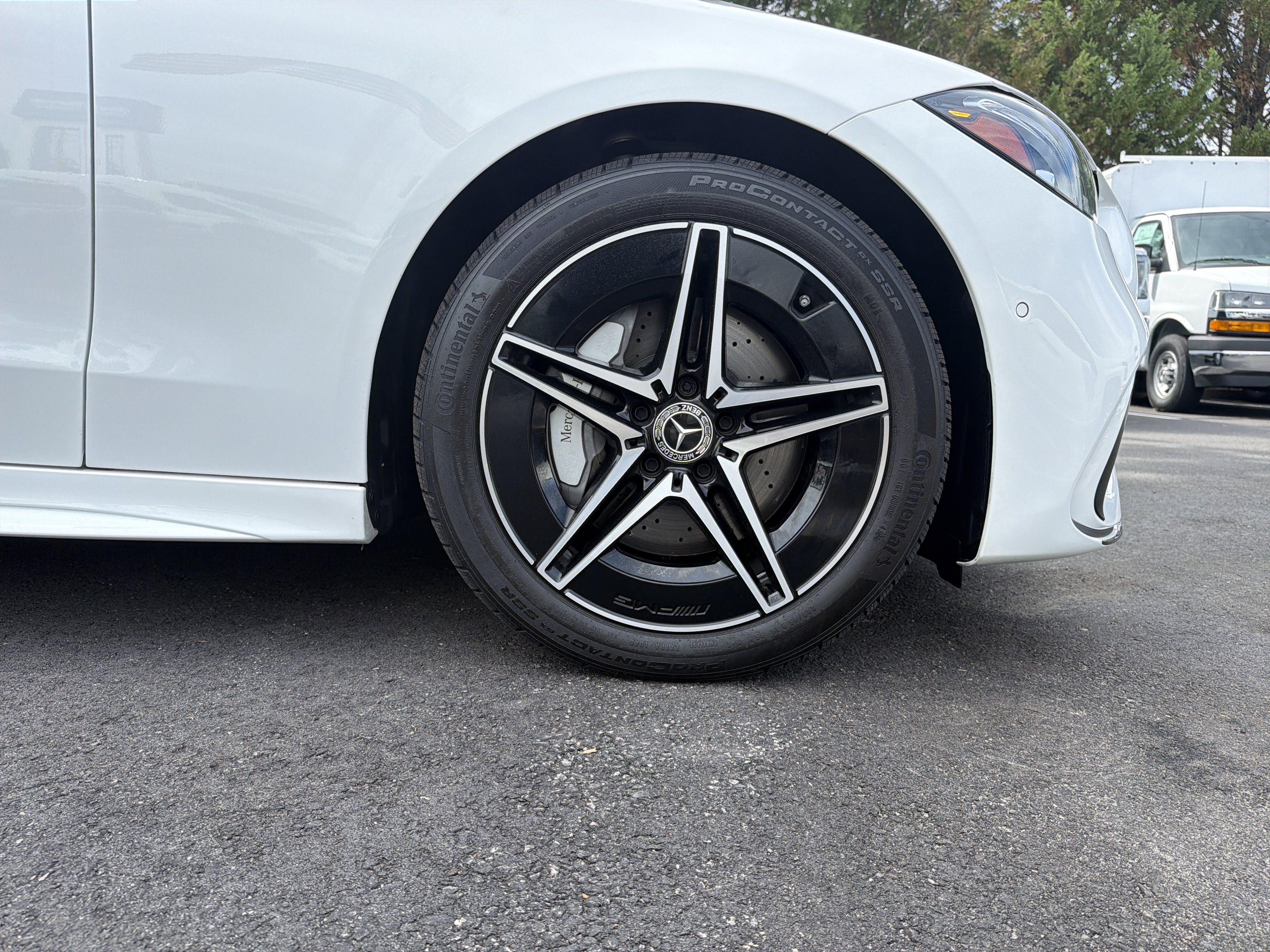 Used 2025 Mercedes-Benz C 300 4MATIC Sedan image 13