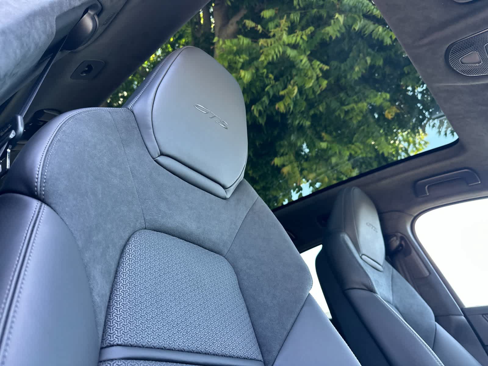 New 2026 Porsche Cayenne GTS AWD/4WD image 18