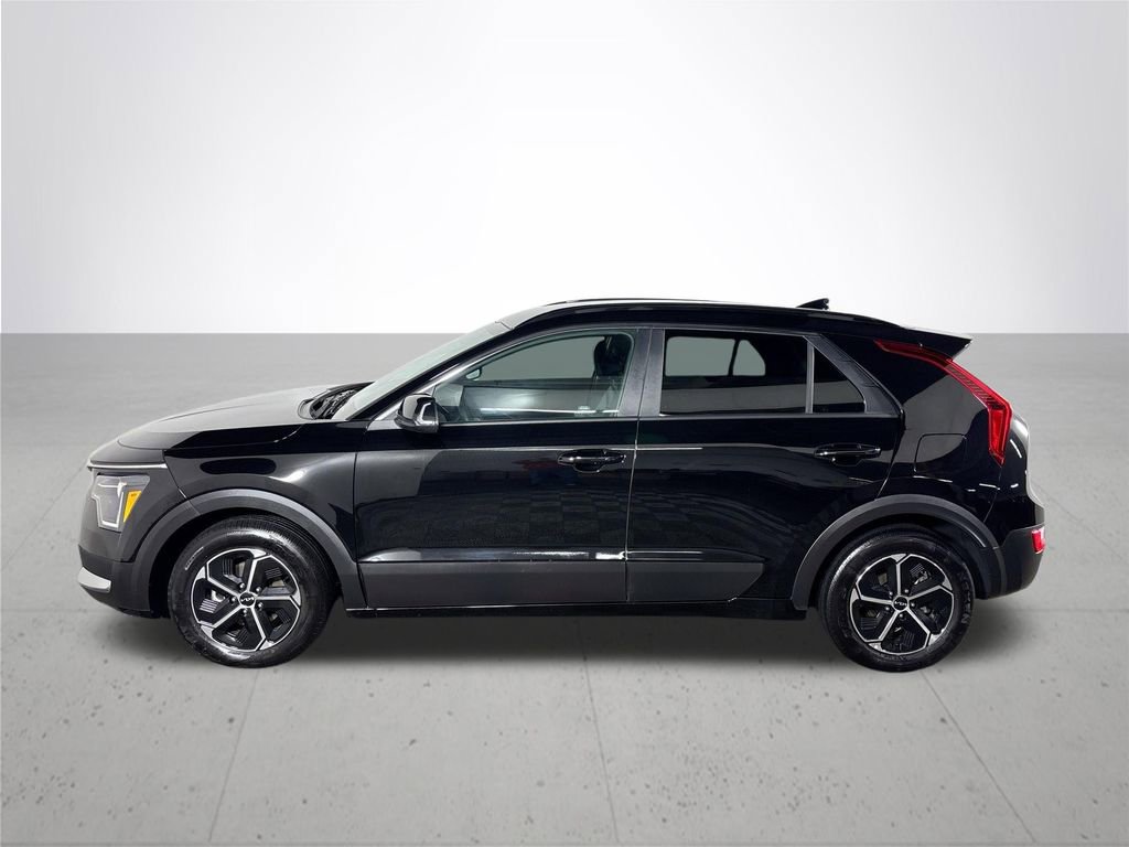 Certified 2023 Kia Niro EX image 10