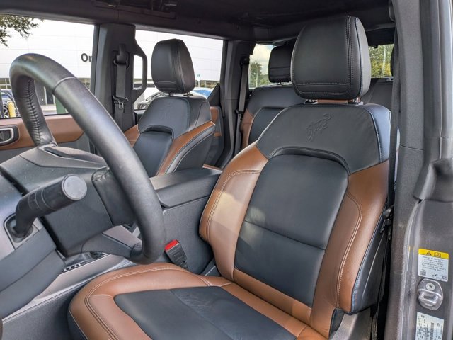 Used 2023 Ford Bronco Outer Banks image 5