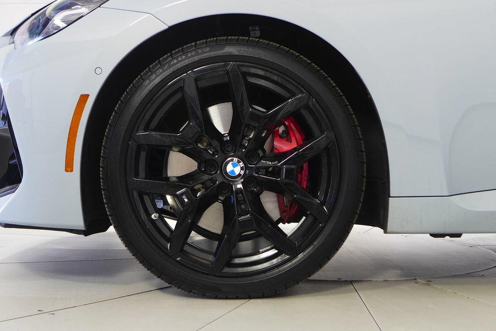 Used 2026 BMW 230i xDrive Coupe w/ Premium Package AWD/4WD image 5