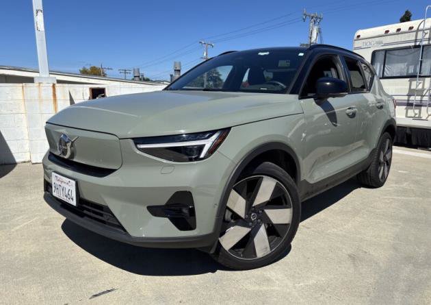 Used 2023 Volvo XC40 Recharge Ultimate w/ Protection Package Premier