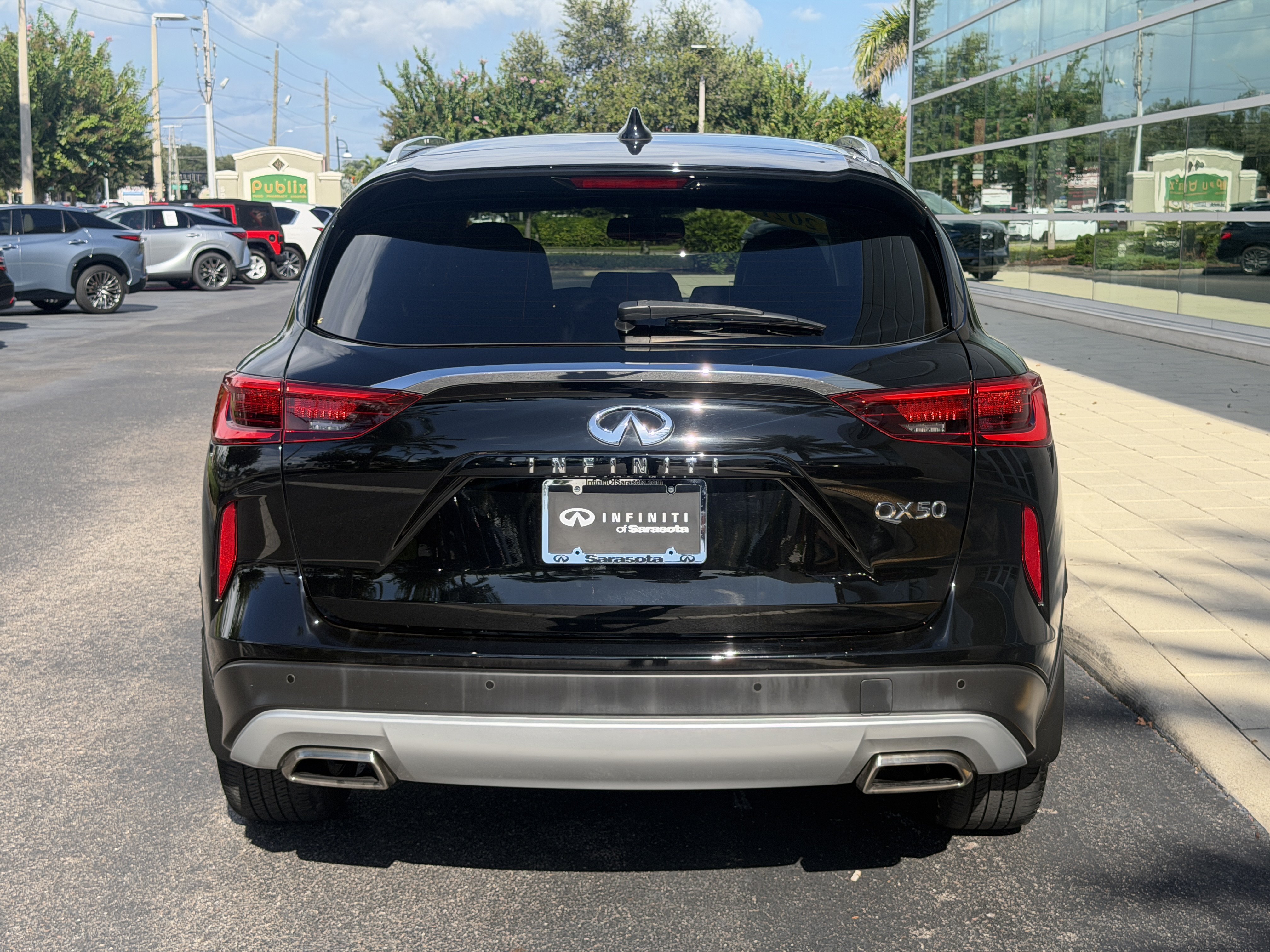 Certified 2021 INFINITI QX50 Essential FWD image 6