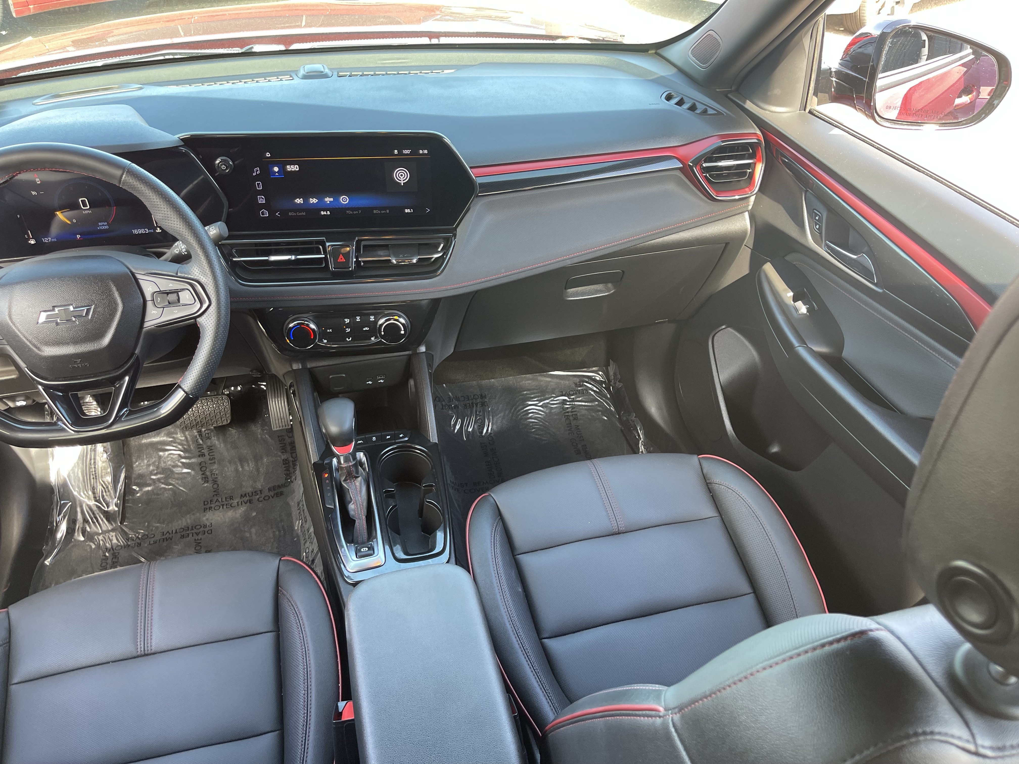 Used 2025 Chevrolet TrailBlazer RS FWD image 15