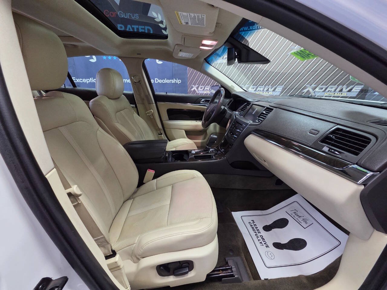 Used 2014 Lincoln MKS AWD w/ Equipment Group 201A image 28