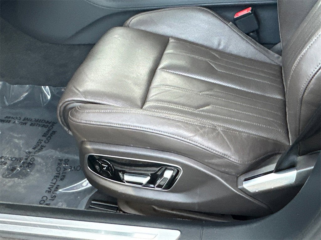 Used 2019 Audi A8 L 3.0T w/ Executive Package image 22