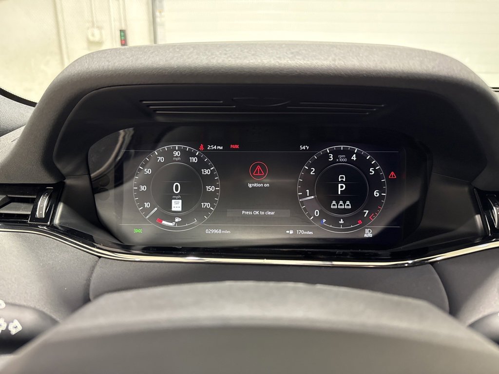 Used 2020 Land Rover Range Rover Evoque R-Dynamic SE image 21