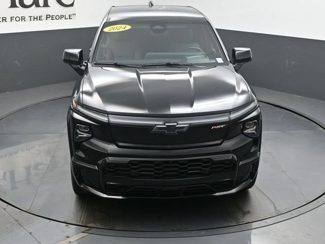 Used 2024 Chevrolet Silverado EV RST AWD/4WD image 58